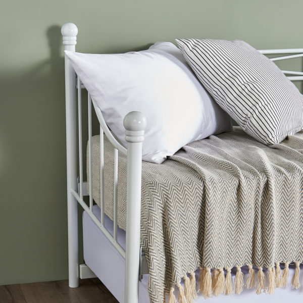 Trundle Bed White