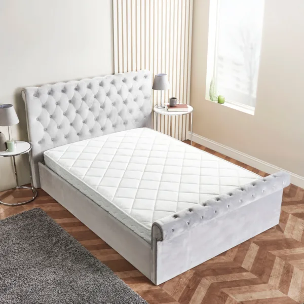 hybrid sprung mattress on sleigh bed frame